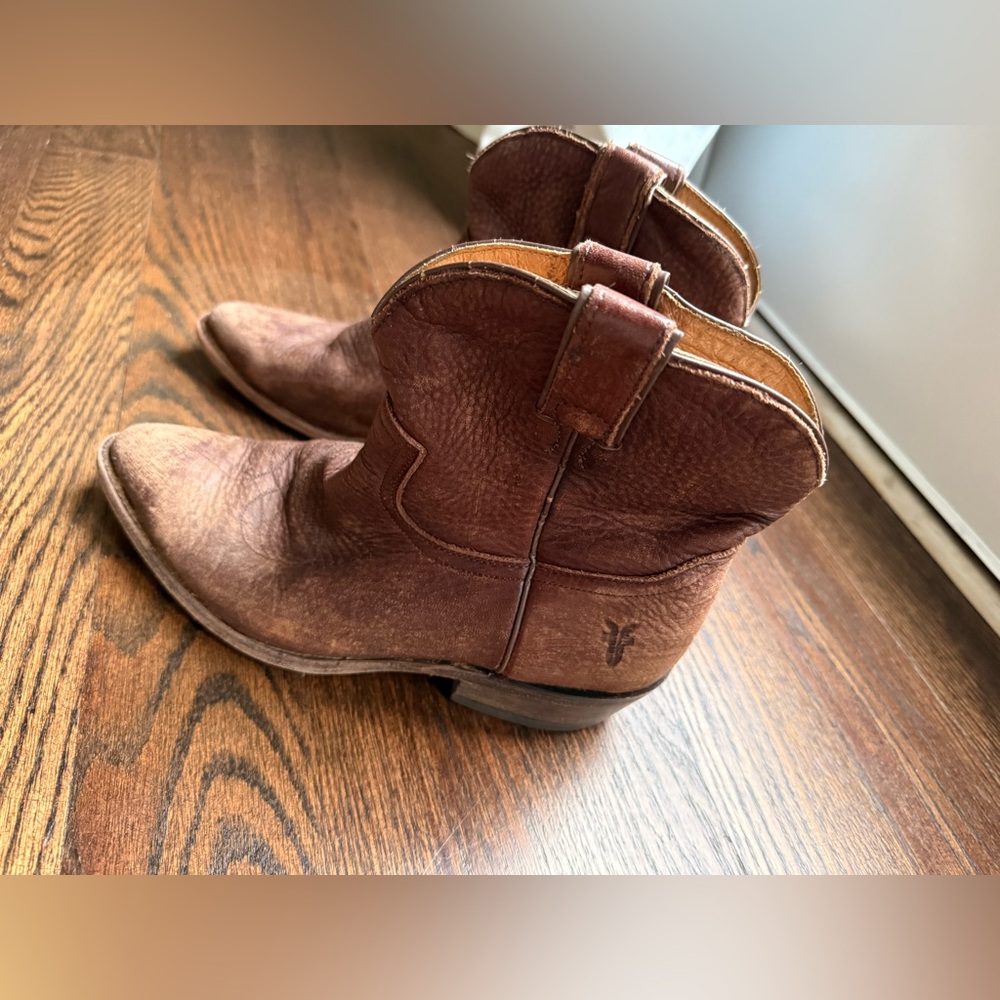 Frye Tan and Brown Leather Boots